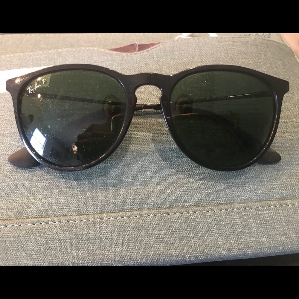 Authentic polarized Ray Ban sunglasses